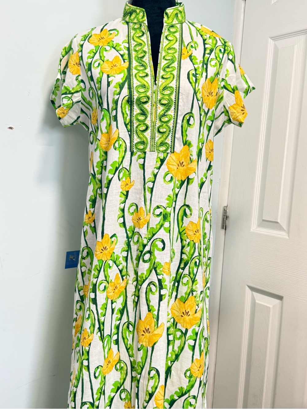Floral Stand-Collar Maxi Dress in White, Yellow & Green - Picture 8 of 15